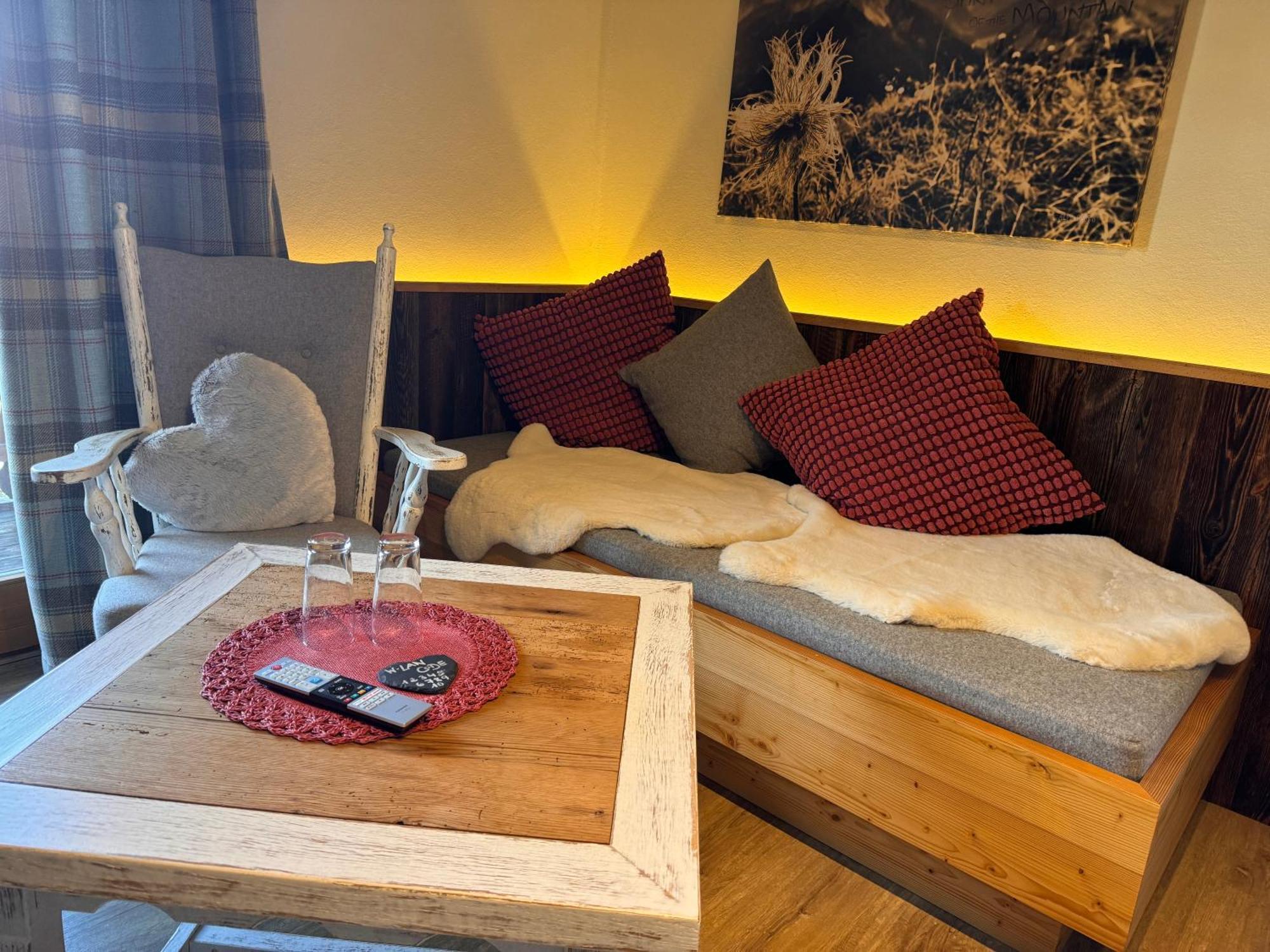 Gaestehaus Edlhuber Mittenwald Bilik gambar